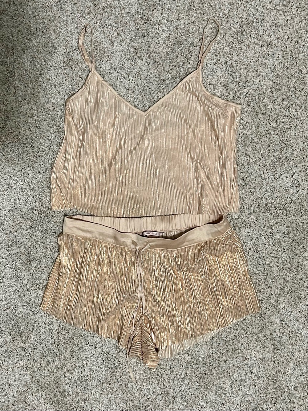 Victoria’s Secret Satin Look Cami & Short Sleep Set in Champagne XS
